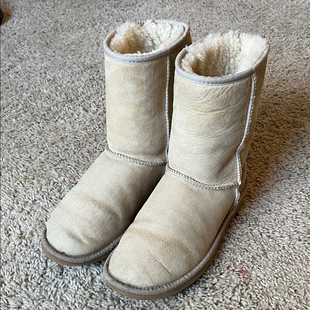 UGG Australia Short Boots
